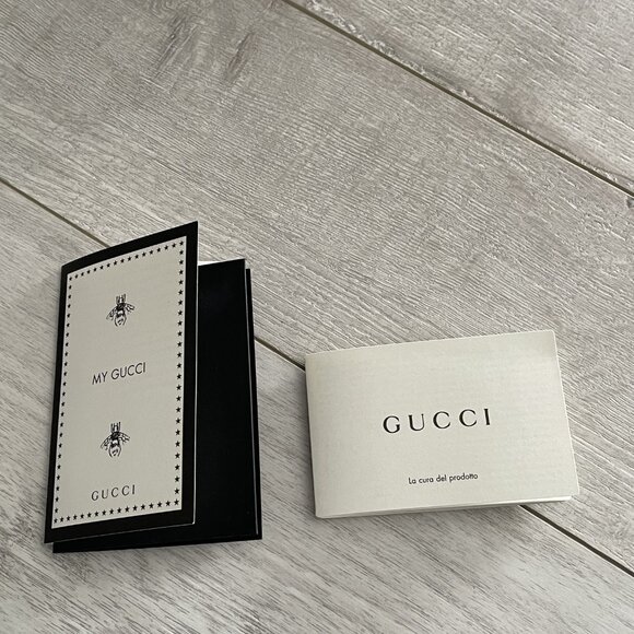 GG Marmont Small Shoulder Bag - Picture 4 of 5